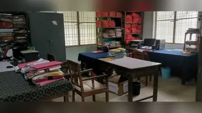 Patna : डीइओ सहित चार अफसर व 60 कर्मी मिले गायब, एक दिन के वेतन पर रोक