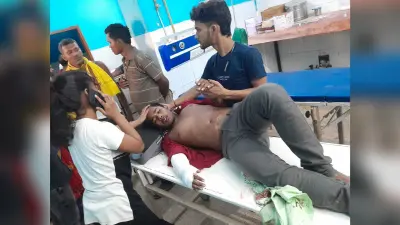 दो बाइक की सीधी टक्कर में तीन जख्मी, दो की हालत गंभीर