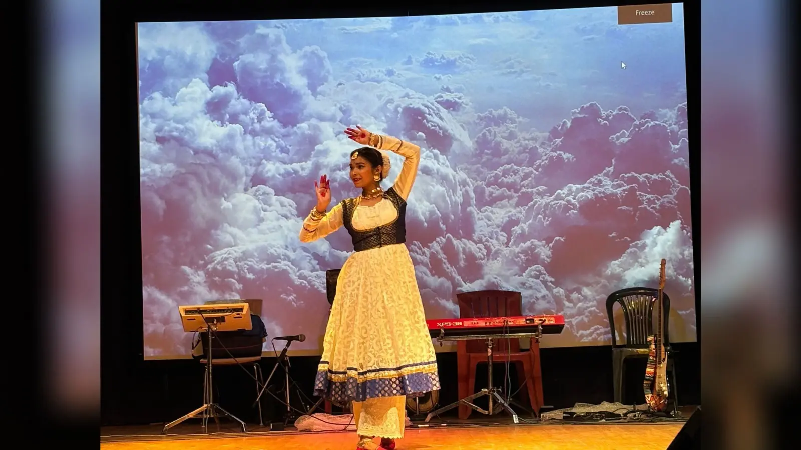BIT MESRA RANCHI : मेरे मन ये बता दे तू, किस ओर चला है तू….