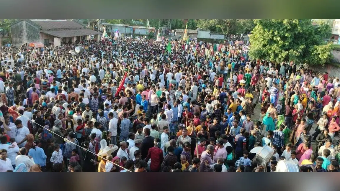 पोठिया में निकाला गया ताजिया जुलूस, उमड़ी लोगों की भीड़