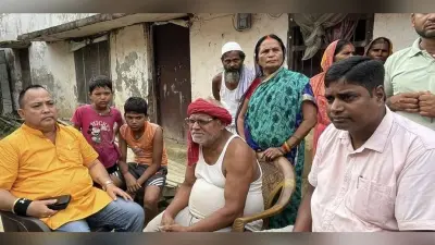 मृतकों के परिजनों से मिले मेयर राजेशमान सिंह
