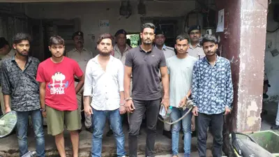 इंटर के दो छात्रों को कार से अगवा कर भाग रहे छह अपहर्ता गिरफ्तार