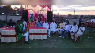 मुहर्रम में शामिल हुए पूर्व विधायक चुन्ना सिंह