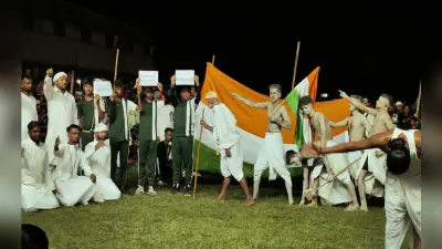 चंद्रपुरा में कलाकारों ने किया खेल व एक्ट का प्रदर्शन