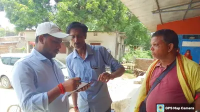 आयुष्मान कार्ड बनाने के कार्य का बीडीओ ने किया स्थलीय निरीक्षण, दिया दिशा निर्देश
