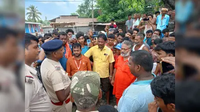 धार्मिक जुलूस में उपद्रव के विरोध में बंद रहा चकमका बाजार, सड़क जाम