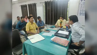 स्वास्थ्य सुविधाओं को धरातल पर उतारने का करें प्रयास : बीडीओ