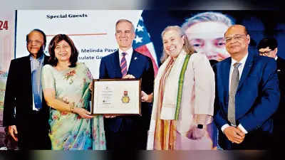 हेरिटेज को मिला बेस्ट स्कूल अवॉर्ड