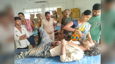 निर्माणाधीन आरसीसी पुल में गिरा साइकिल सवार, जख्मी