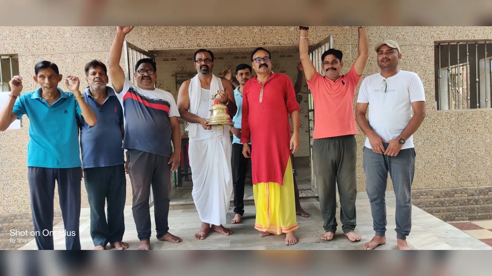सरजामदा शिव मंदिर में लगा 10 किलो का घंटा