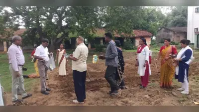 पोषण वाटिका निर्माण को लेकर दी गयी ट्रेनिंग