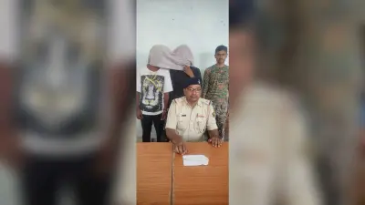 गुरुआ में शिक्षिका से लूटपाट करनेवाले दो युवक धराये
