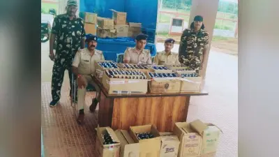 पिकअप वाहन से 1176 बोतल अंग्रेजी शराब बरामद, चालक फरार