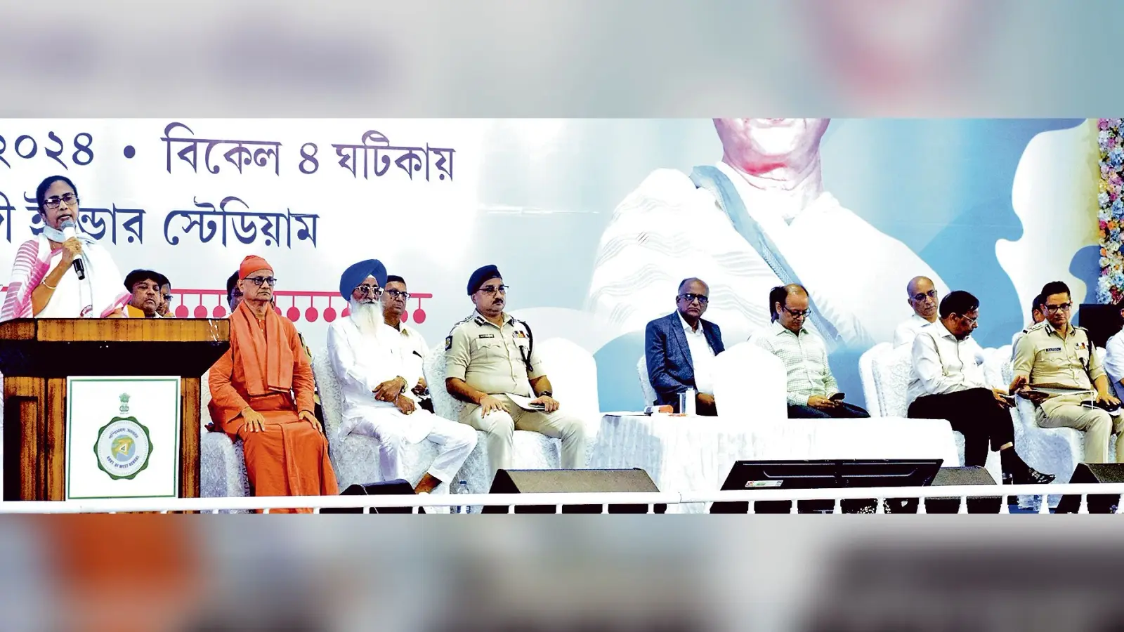 थाने को अपनी थीम के बारे में सूचित करें पूजा कमेटियां : ममता