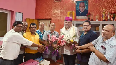 अब ईस्ट एन वेस्ट में होगी पीजी की पढ़ाई