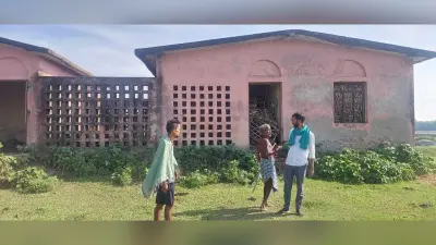 अम्हारा में उप स्वास्थ्य केंद्र का जलावन घर के रूप में हो रहा इस्तेमाल