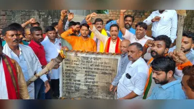 कारगिल विजय उत्सव पर भाजयुमो ने शहीद स्मारक पर जलाये दीप