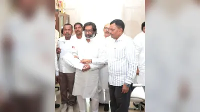 बेरमो अनुमंडल को जिला बनाने पर शीघ्र निर्णय लें : डॉ लंबोदर महतो