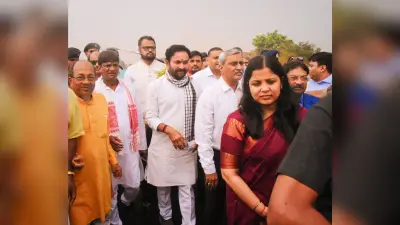 बांसजोड़ा के कार्यक्रम में धनबाद सांसद के खिलाफ हुई नारेबाजी, हंगामा, कोयला मंत्री ने कराया शांत