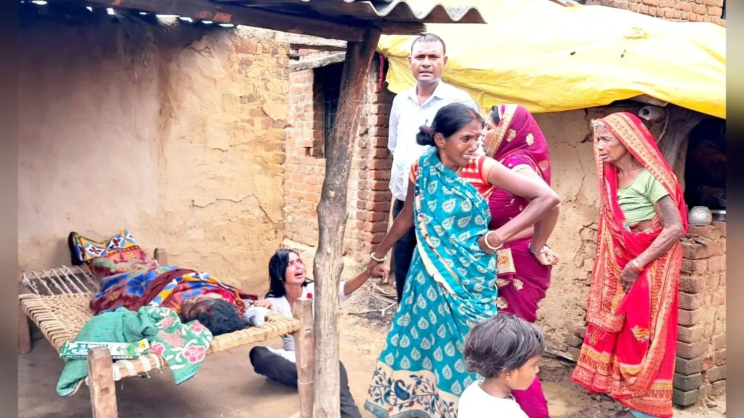 चौथा गांव में सर्पदंश से महिला की मौत