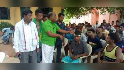 आदिवासी छात्रों को मारपीट कर घायल करना दुर्भाग्यपूर्ण : लोबिन हेंब्रम
