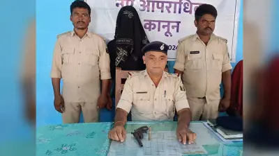 हथियार के साथ रिल्स बनाने के चक्कर में युवक गया जेल