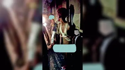 ट्रक में बांध निर्वस्त्र कर जमकर की पिटाई