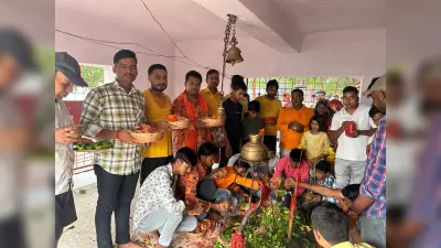 हर-हर महादेव से गूंज उठा बुढ़वा महादेव मंदिर
