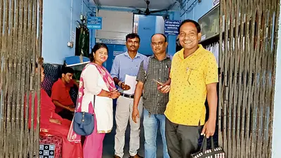 जाहेर थान निर्माण की मांग को लेकर रानीगंज बीडीओ को ज्ञापन सौंपा