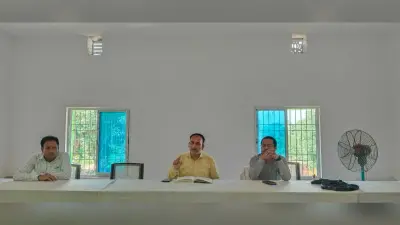 आयुष्मान कार्ड बनाने में कोताही बर्दाश्त नहीं- बीडीओ