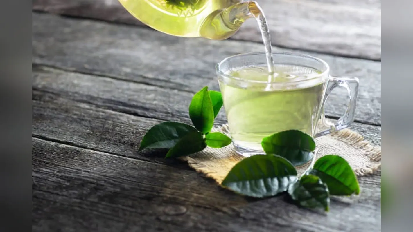 Green tea benefits: ग्रीन टी से मोटापा करें नियंत्रित