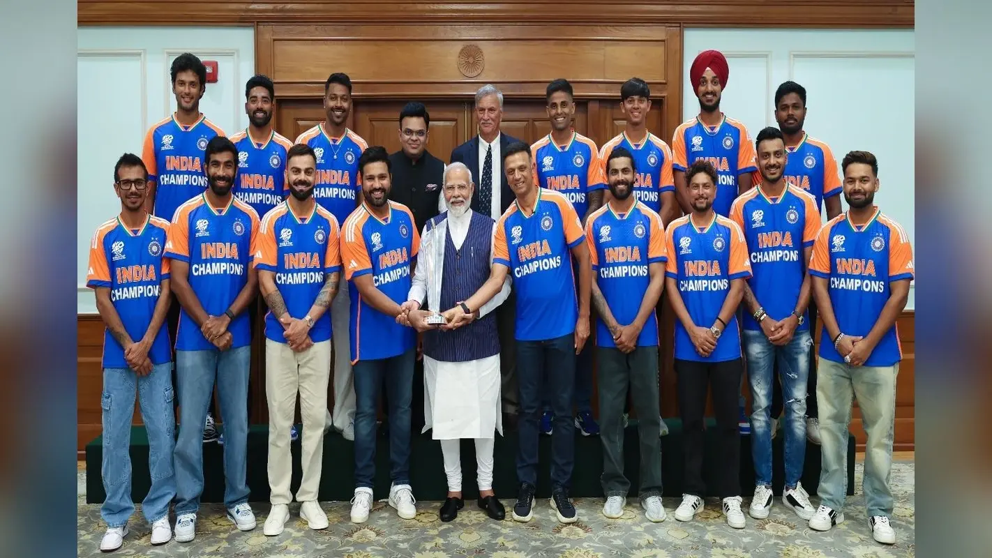 Virat Kohli: प्रधानमंत्री नरेंद्र मोदी के लिए लिखा विशेष संदेश
