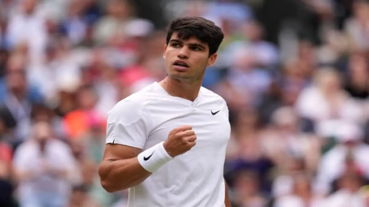 Wimbledon semifinals: कार्लोस अल्काराज ने डेनियल मेदवेदेव को हराया, विंबलडन जीतने से बस एक कदम और दूर