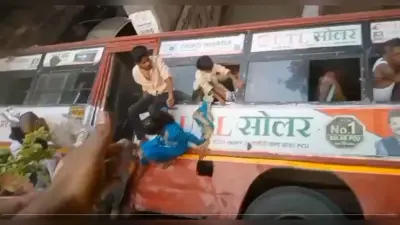 UP News: हरिद्वार में पुल से नीचे गिरी यूपी रोडवेज की बस, 20 से अधिक यात्री घायल