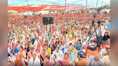 Hathras Stampede: न्यायिक आयोग के सामने प्रत्यक्षदर्शियों का बयान, बाबा ने चरण रज के लिए बुलाया, तभी मची भगदड़