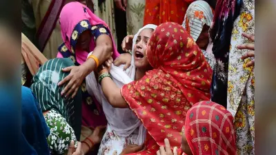 Hathras Stampede: हाथरस भगदड़ मामले की एसआईटी रिपोर्ट में प्रशासनिक और आयोजकों की लापरवाही का खुलासा!