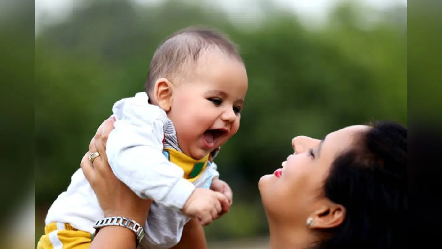 Baby Names: अगर बारिश के मौसम में हुआ है बच्चे का जन्म, तो खूब जचेगा ये नाम