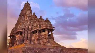 MP Tourism:कंदारिया महादेव मंदिर है खजूराहों का सबसे प्रसिद्ध शैव मंदिर