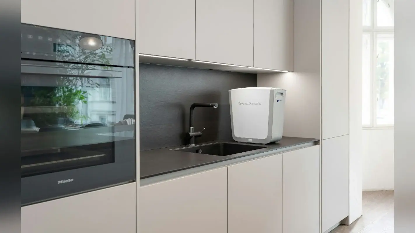 Kitchen Tips: वॉटर फिल्टर में जमी गंदगी को इस तरह करें साफ, जानें क्या है तरीका