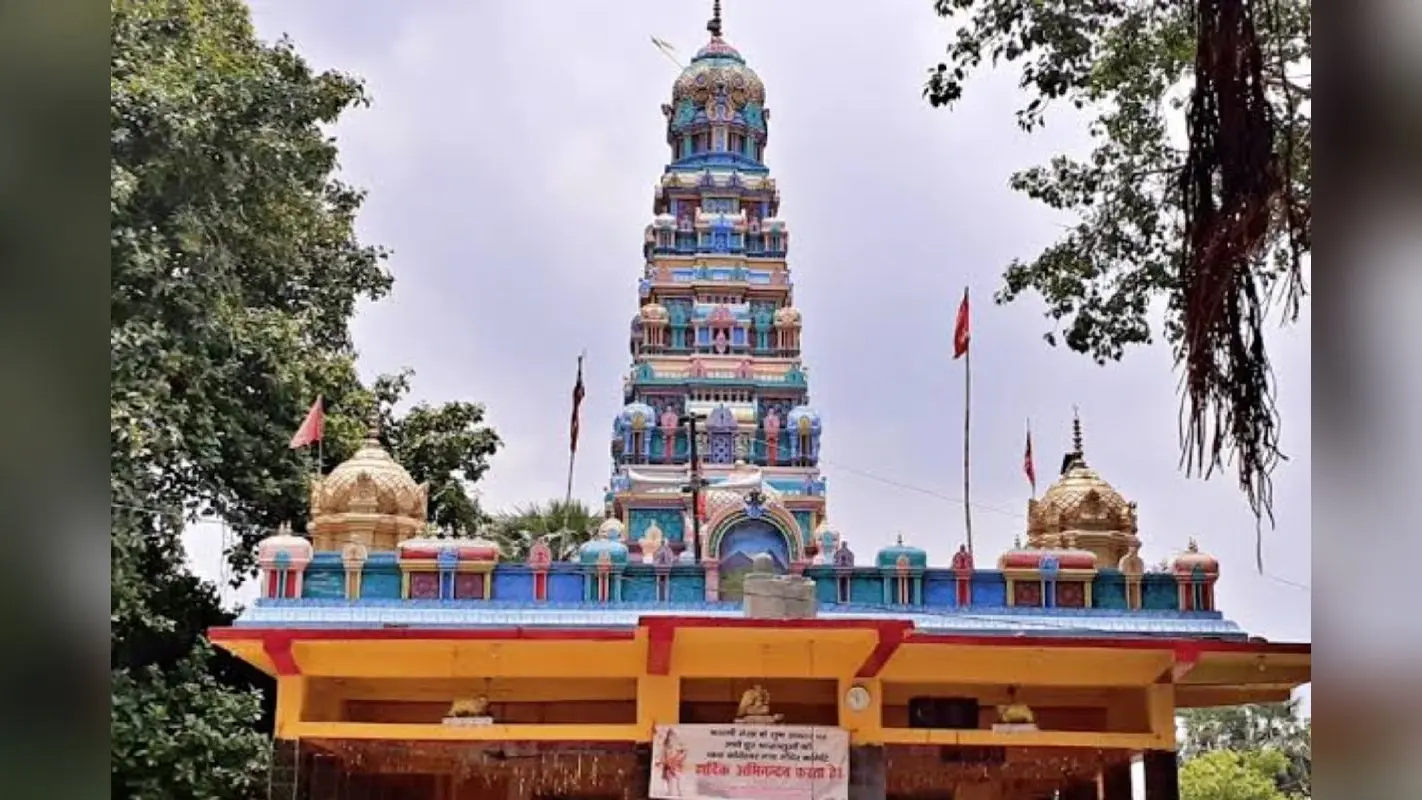 Sawan 2024: इस प्राचीन शिवालय में स्थापित है 1008 छोटे शिवलिंग से समाहित बड़ा शिवलिंग