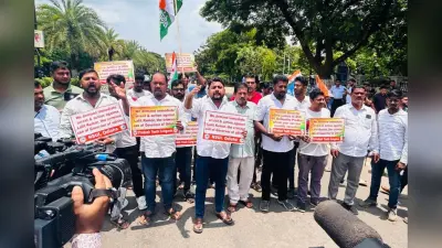 ओडिशा राजभवन के ASO का राज्यपाल रघुवर दास के बेटे ललित दास पर पीटने का आरोप, शिकायत दर्ज, कार्रवाई की मांग