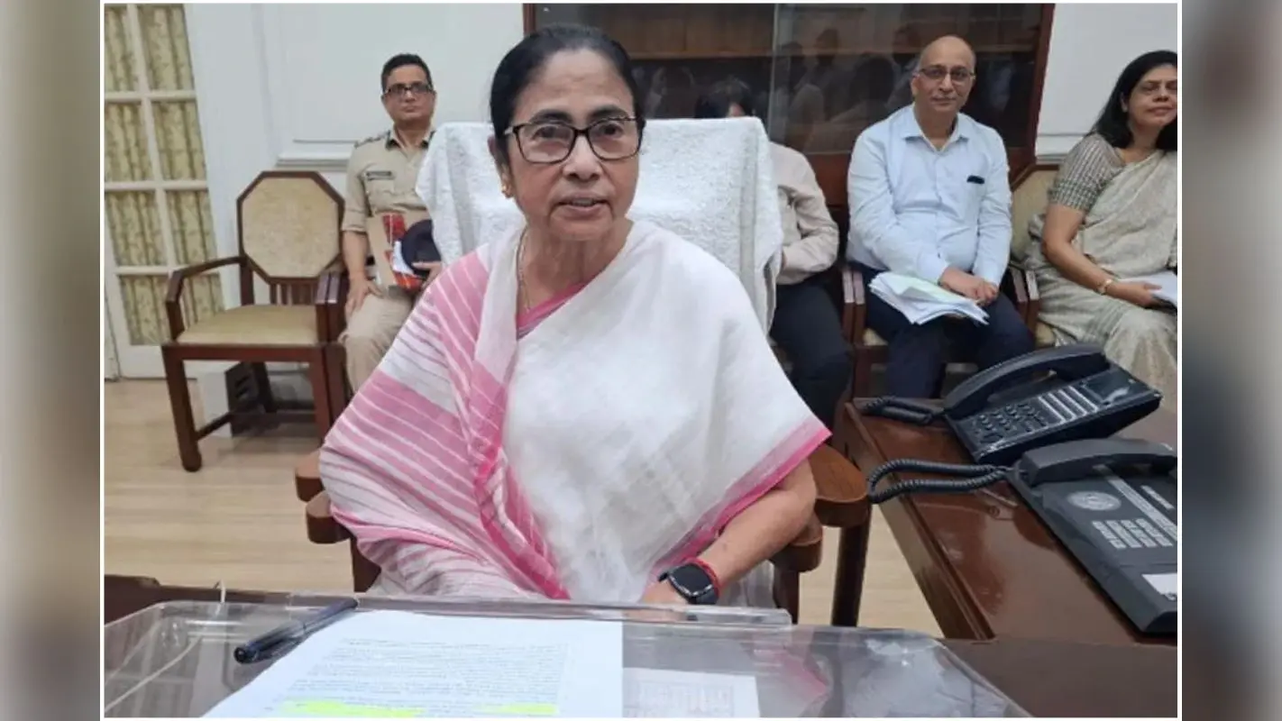 R G Kar Hospital Incident : ममता बनर्जी ने जूनियर डाॅक्टर हत्याकांड पर कहा- अपराधियों को मिले फांसी