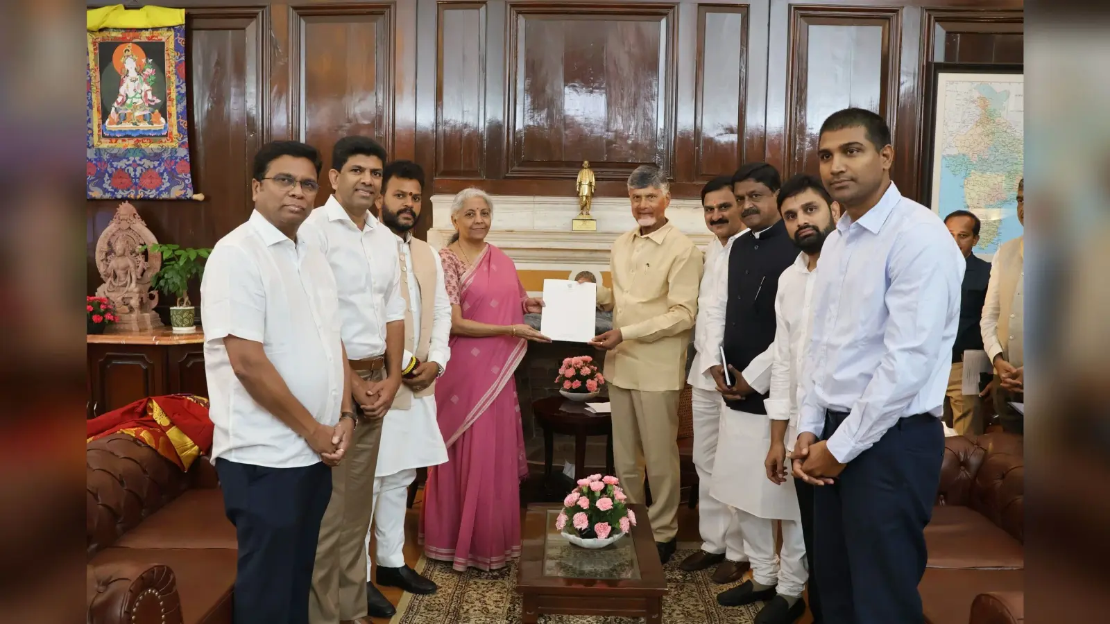 Jharkhand News: देवघर प्रशासन ने श्रावणी मेला से पहले लिया फैसला, मंदिर प्रांगण से हटेगा अतिक्रमण