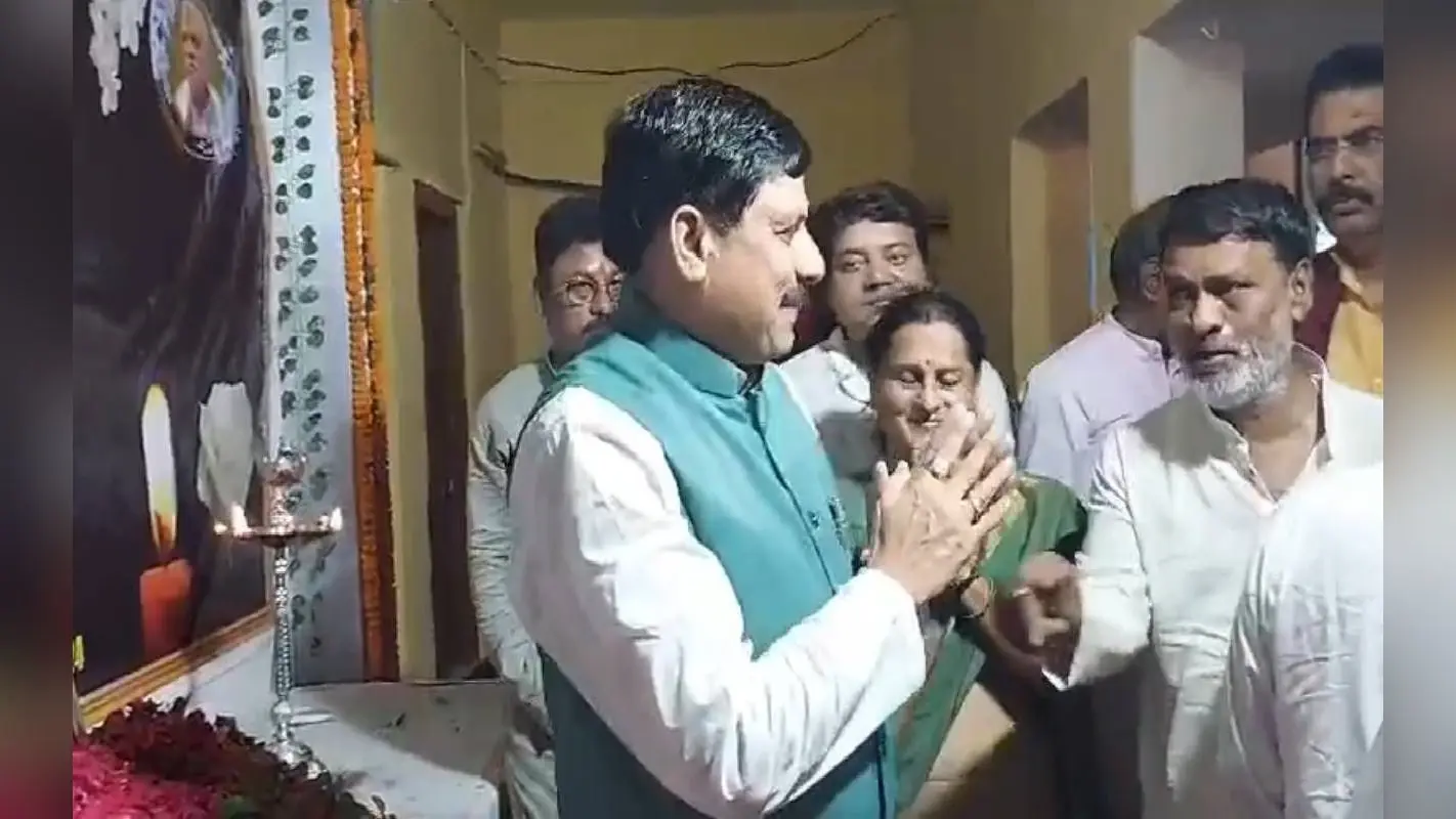 मध्यप्रदेश के सीएम मोहन यादव पहुंचे सीतामढ़ी, भाजपा के पूर्व राष्ट्रीय उपाध्यक्ष प्रभात झा को दी श्रद्धांजलि