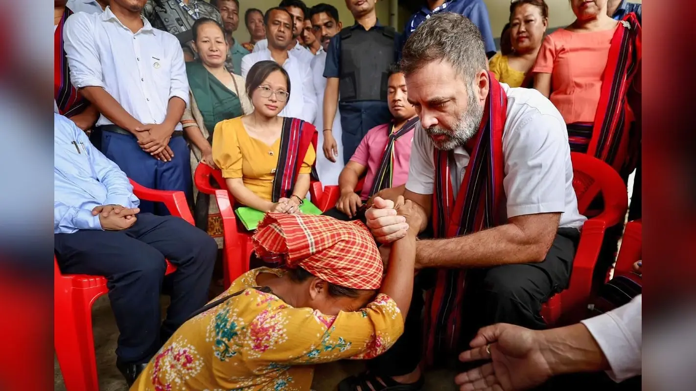 Rahul Gandhi in Manipur: गोलीबारी के बाद राहुल गांधी ने किया जिरीबाम में राहत शिविरों का दौरा