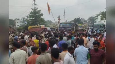 Road Accident In Ranchi: रांची के कांके में तेज रफ्तार बाइक राइडर्स ने ली युवक की जान, रांची-पतरातू सड़क छह घंटे जाम
