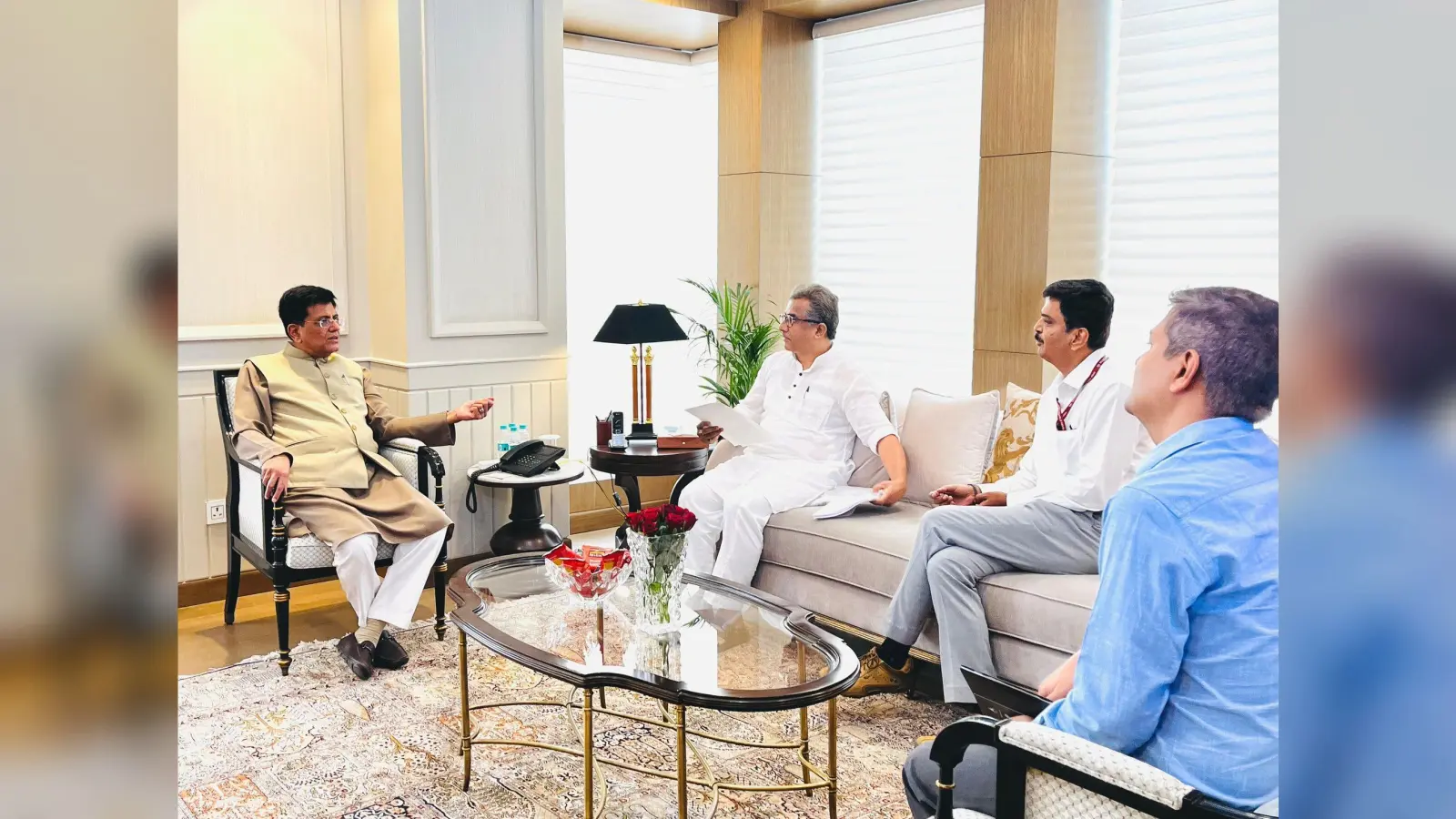 केंद्र सरकार ने बिहार को दिया तोहफा, बक्सर और पश्चिमी चंपारण में बनेंगे दो SEZ, रोजगार और निवेश को मिलेगा बढ़ावा