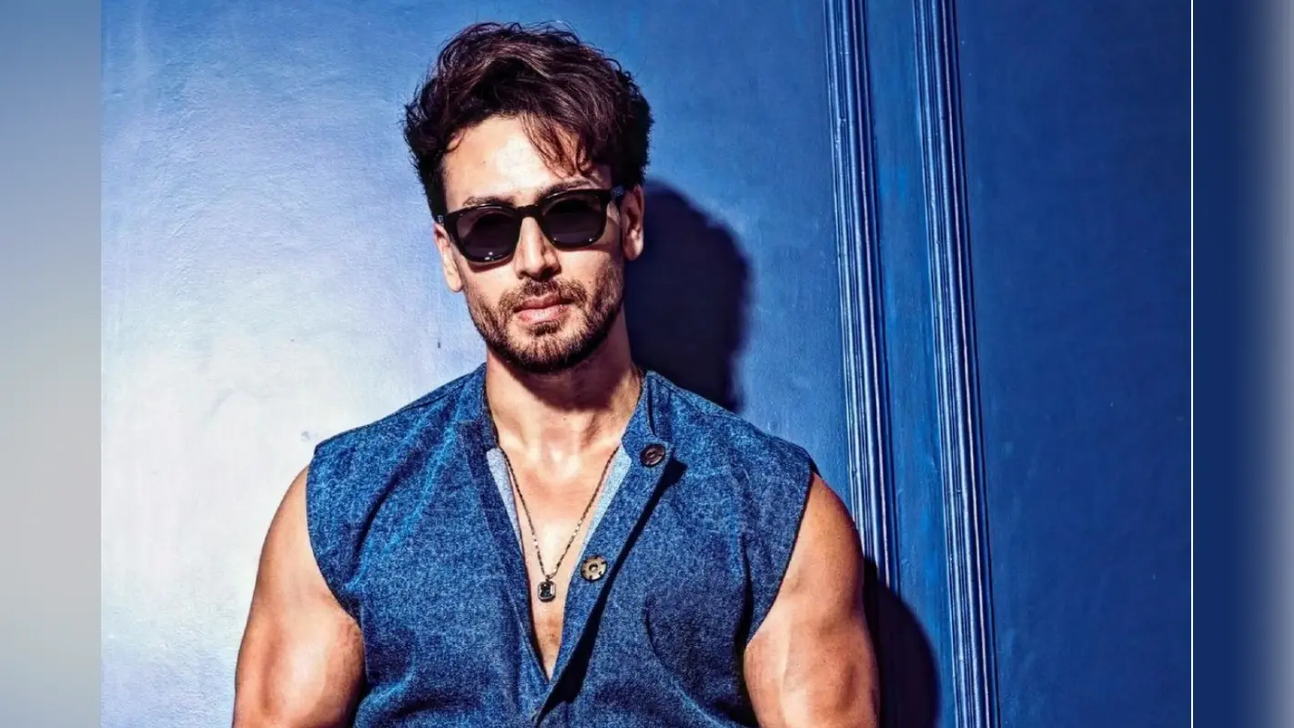 Tiger shroff: फिल्मों में अपने डांस और स्टंट्स से सबका दिल जीतने के बाद, अब डांस सिखाते नजर आएंगे एक्टर, लॉन्च की अपनी डांस अकादमी