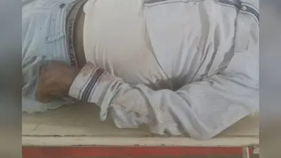 सरायकेला में अनियंत्रित बाइक पुल से टकरायी, 1 की मौत, दूसरे की हालत गंभीर