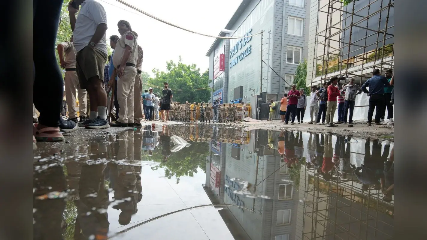Delhi Coaching Centre Incident: जमीन से 8 फुट नीचे था कोचिंग सेंटर, 18 से ज्यादा छात्र थे मौजूद, मजिस्ट्रेट जांच के आदेश